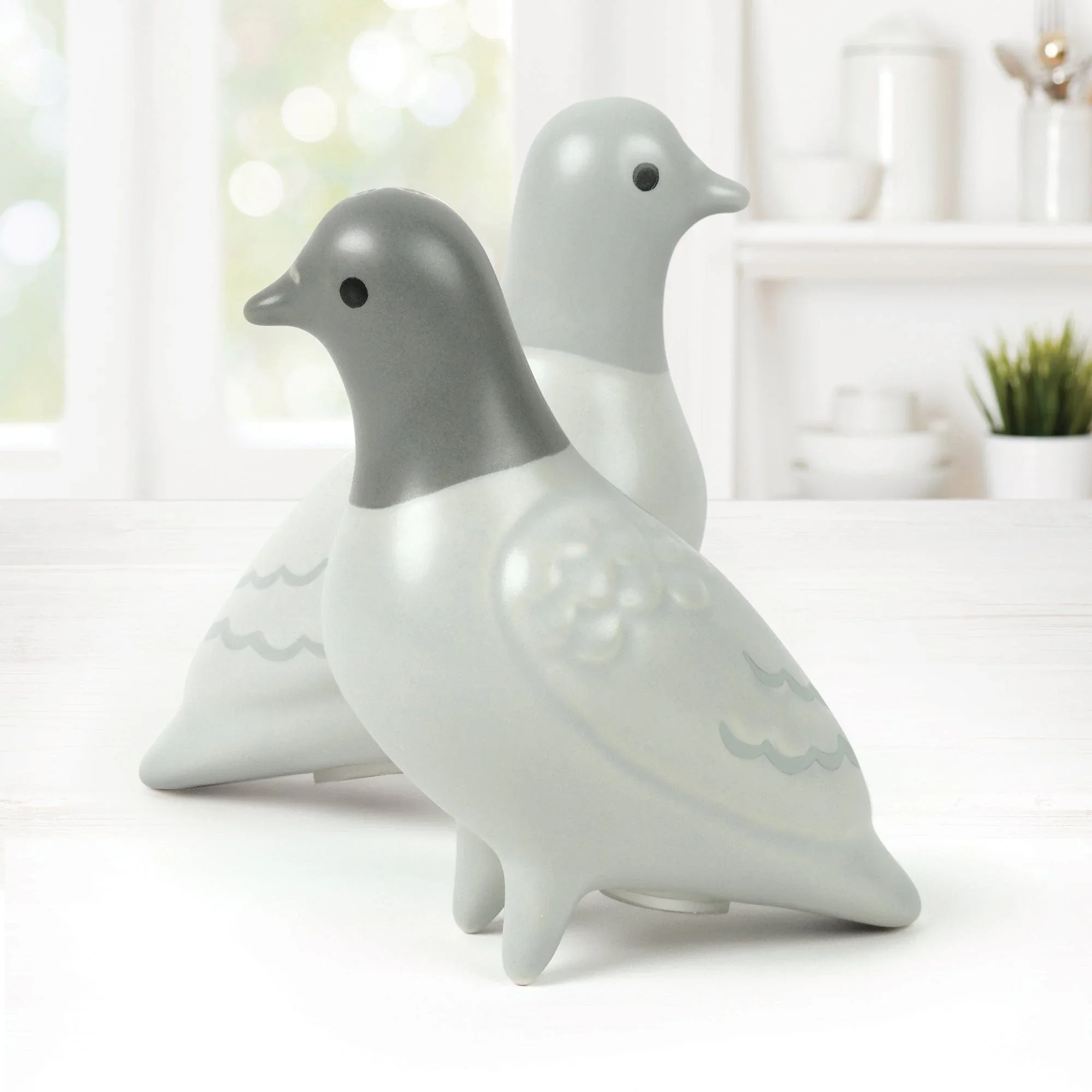 Pigeon Salt & Pepper Shakers - Image 2