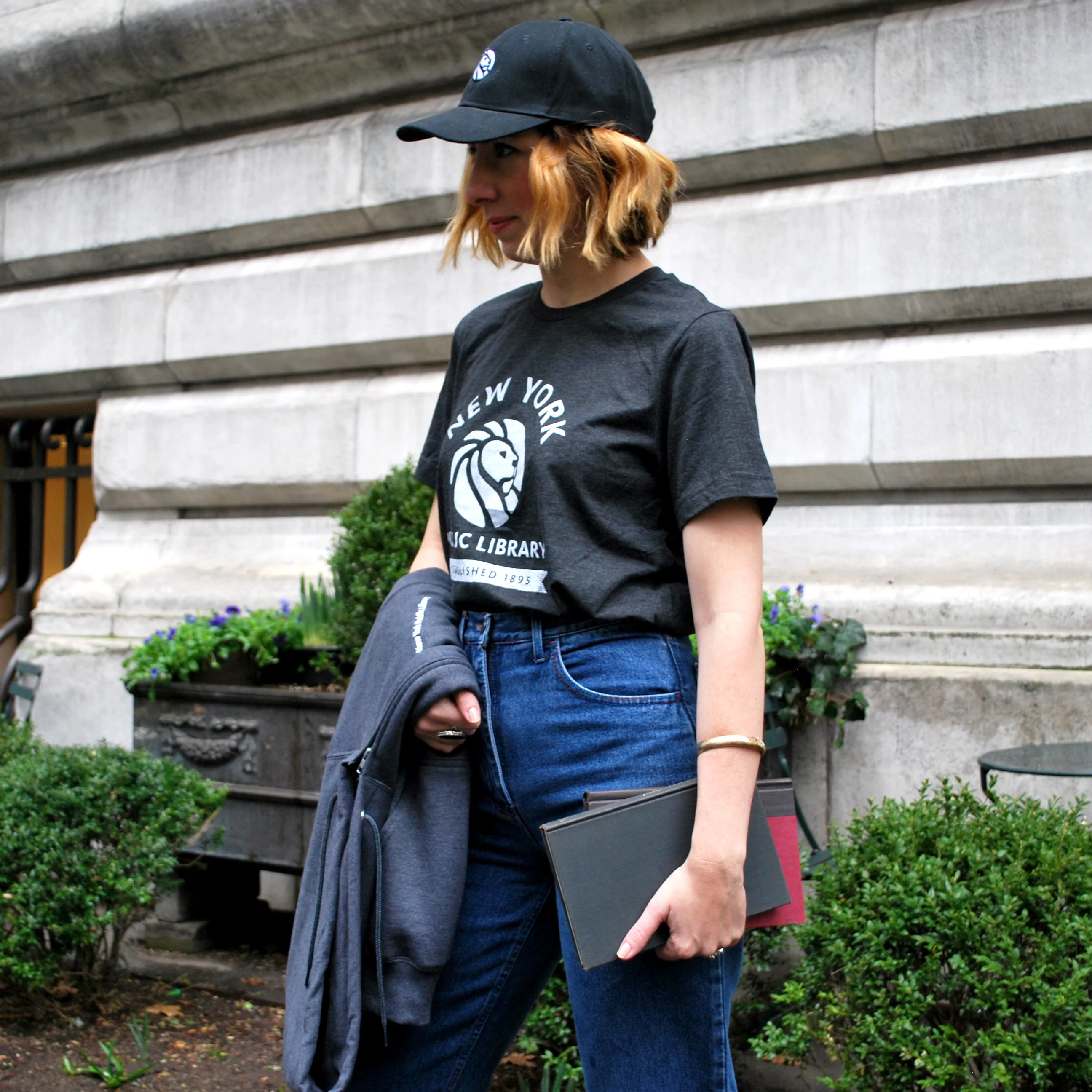 Charcoal Black NYPL 1895 T-shirt - Image 3