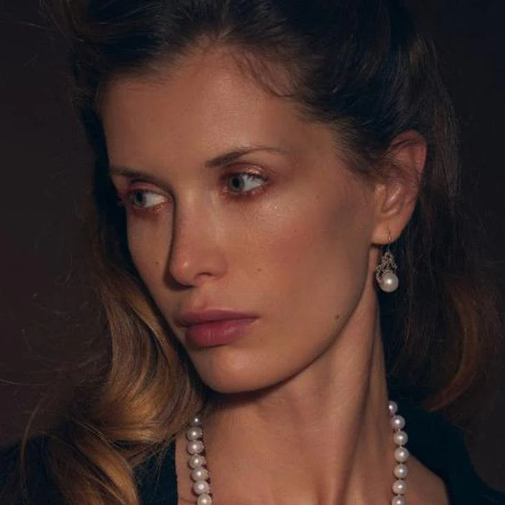 Lace Earrings: Moona Pearl & Esmerald - Image 2