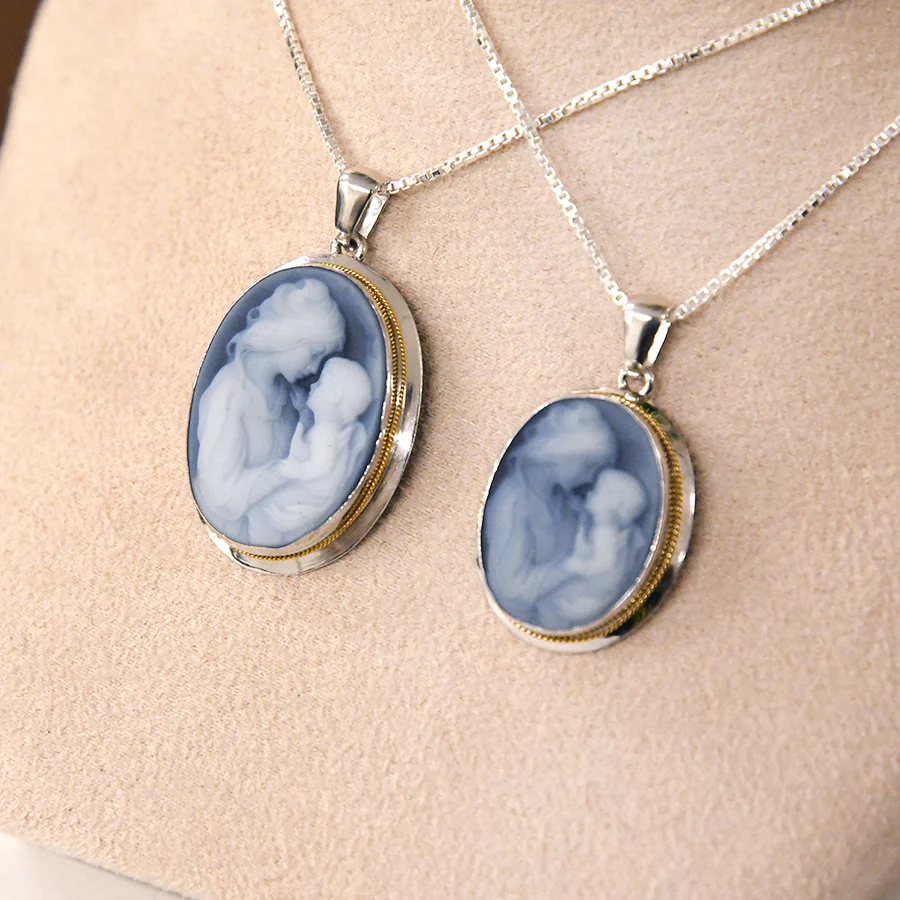 Mother & Child Agate Cameo Necklace - Image 3