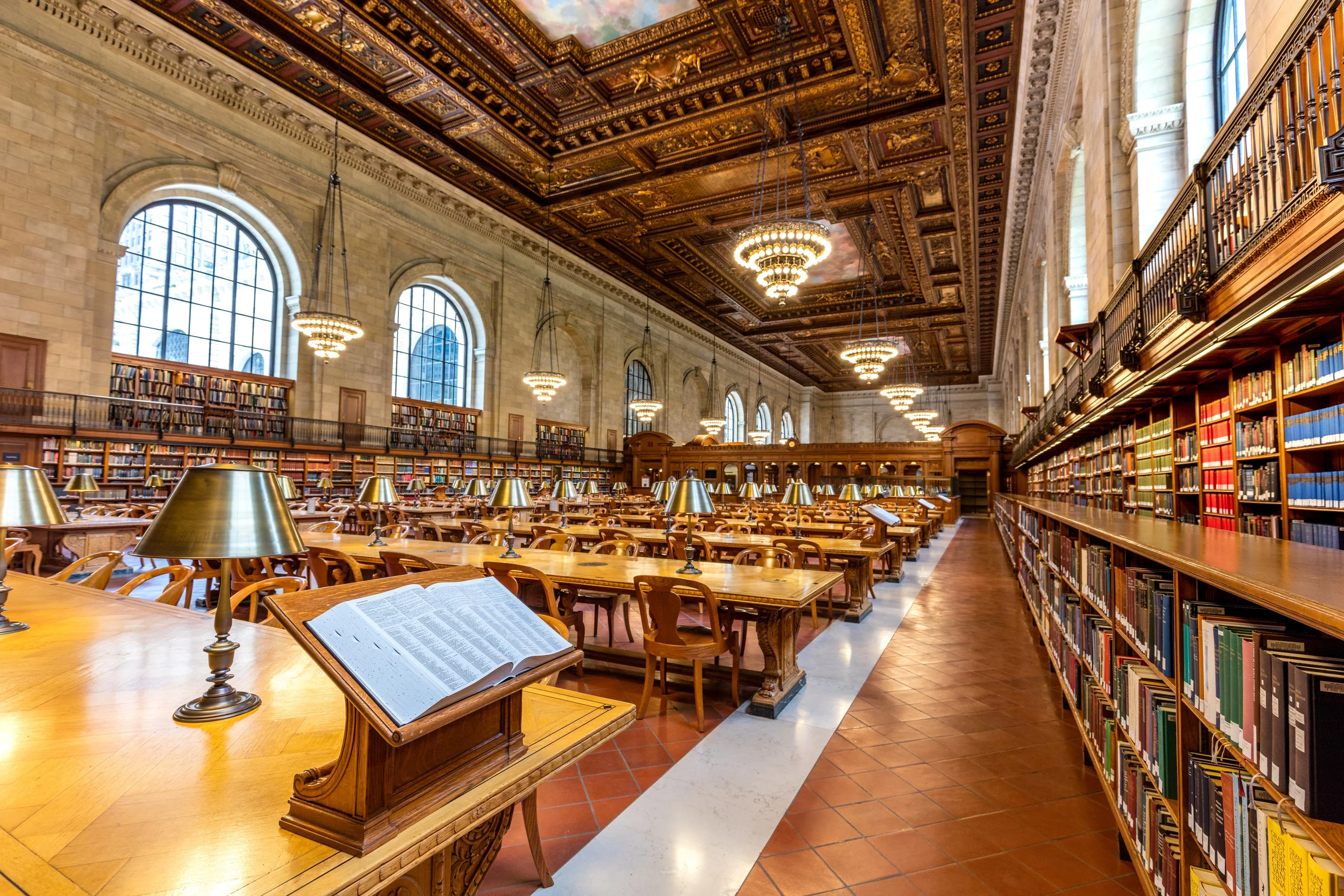 NYPL Rose Main Reading Room Travel Tin Candle - Image 4