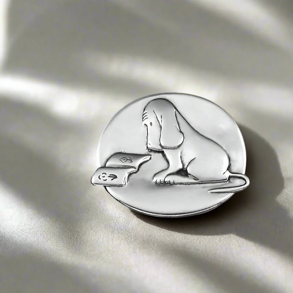 Reading Dog Brooch - Image 3