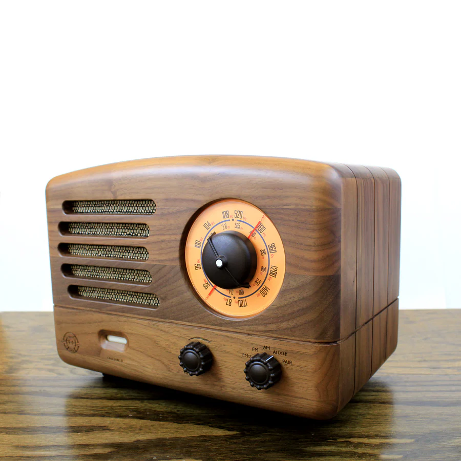 Original II Retro Radio / Bluetooth Speaker